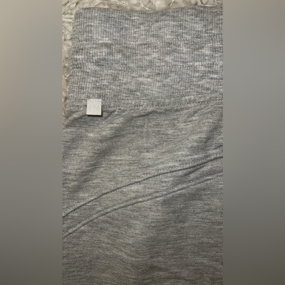 Lululemon Warm Down Jogger * Soft
Touch - Picture 3 of 5